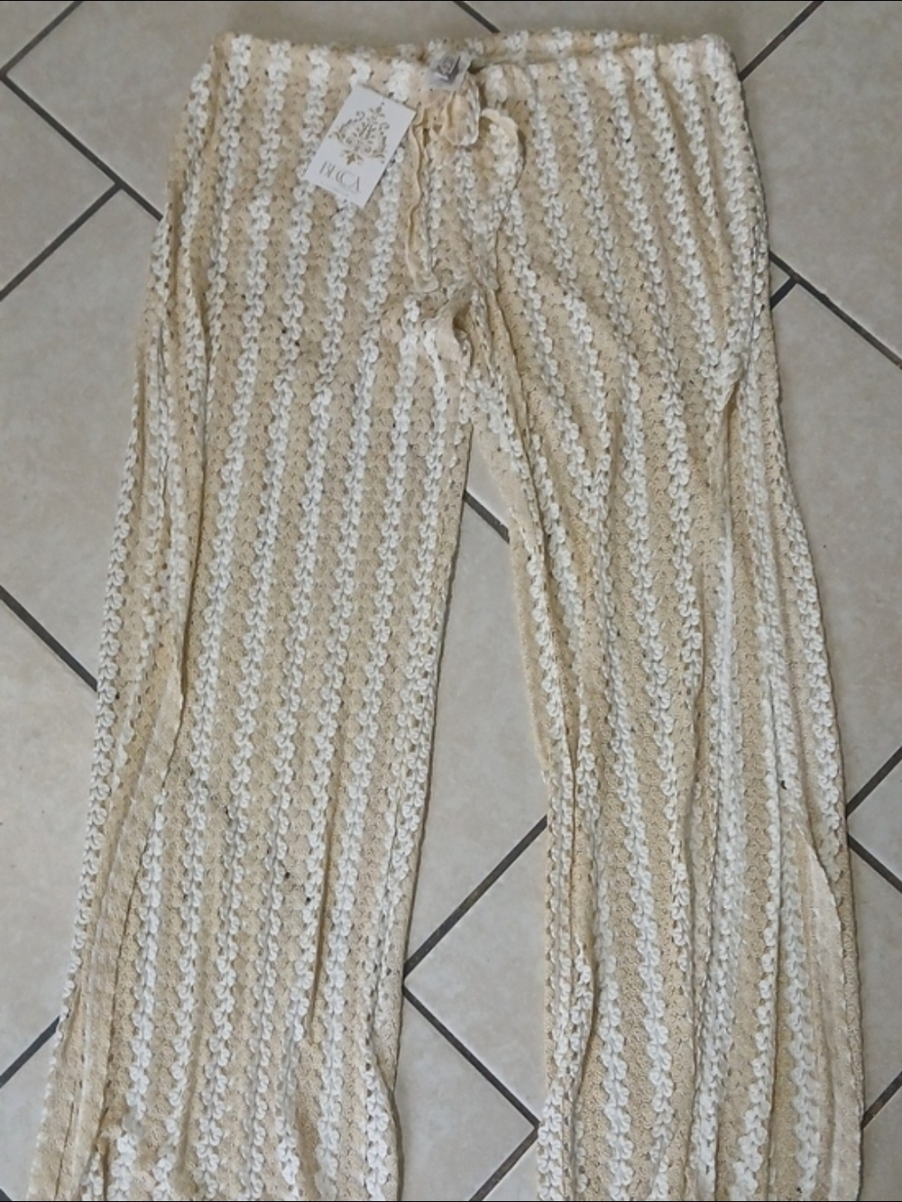Becca Womens Crochet Cream and White Wide Leg Swim Cover Up Bottoms NWT